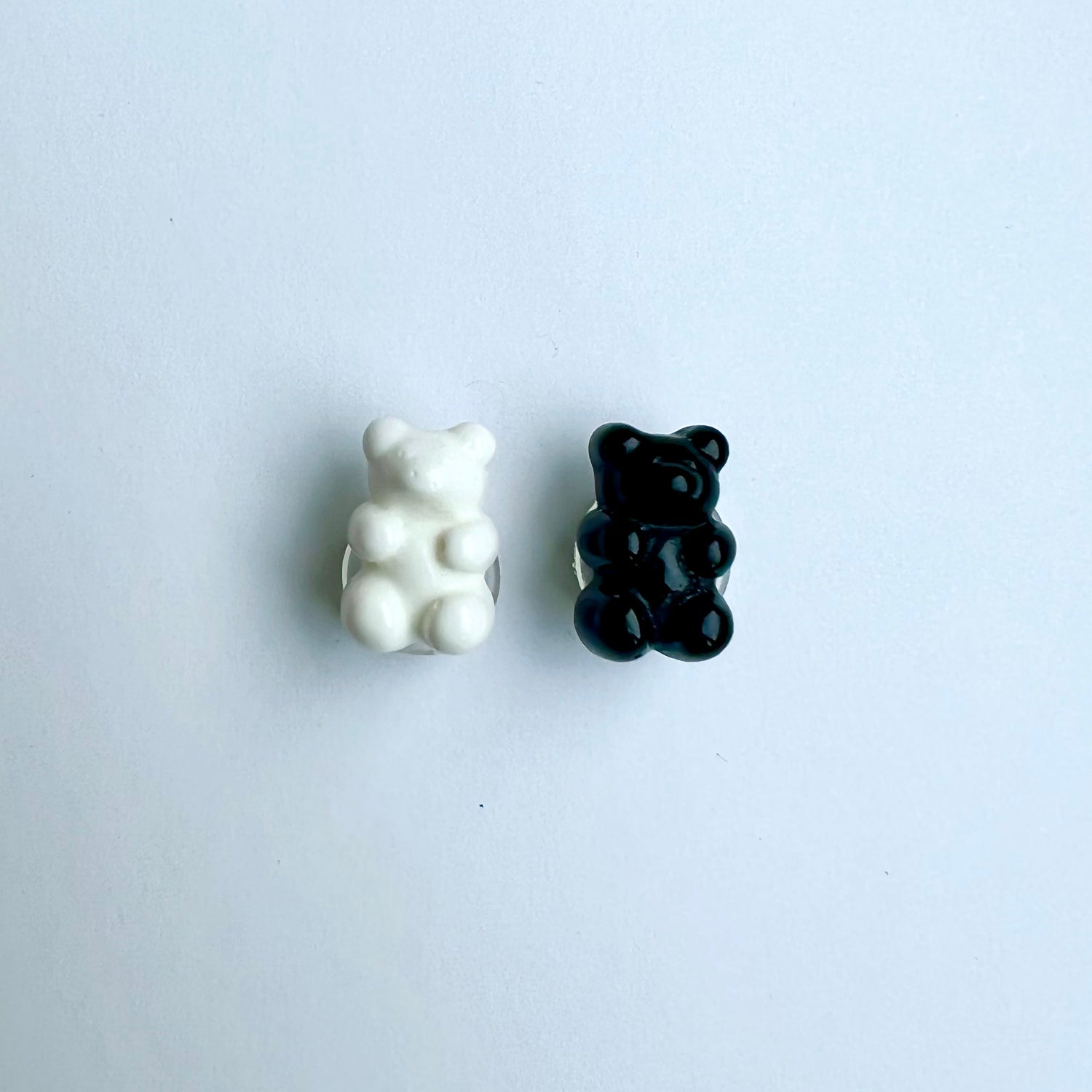 B&amp;W Gummy Bear Pack Charms  no